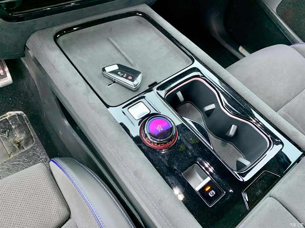 Volkswagen Teramont, 2025 26