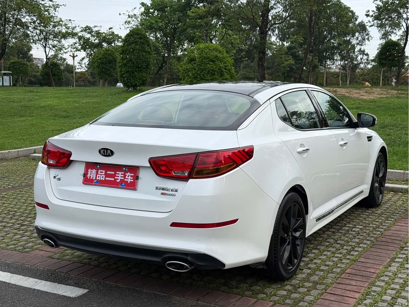 Kia K5, 2015 4