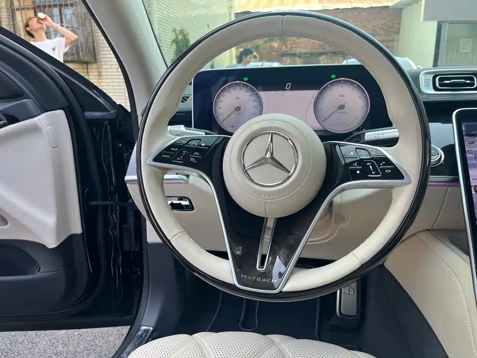 Mercedes-Benz Maybach S-class