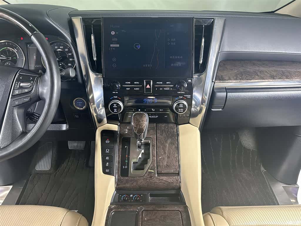 Toyota Vellfire, 2023 11
