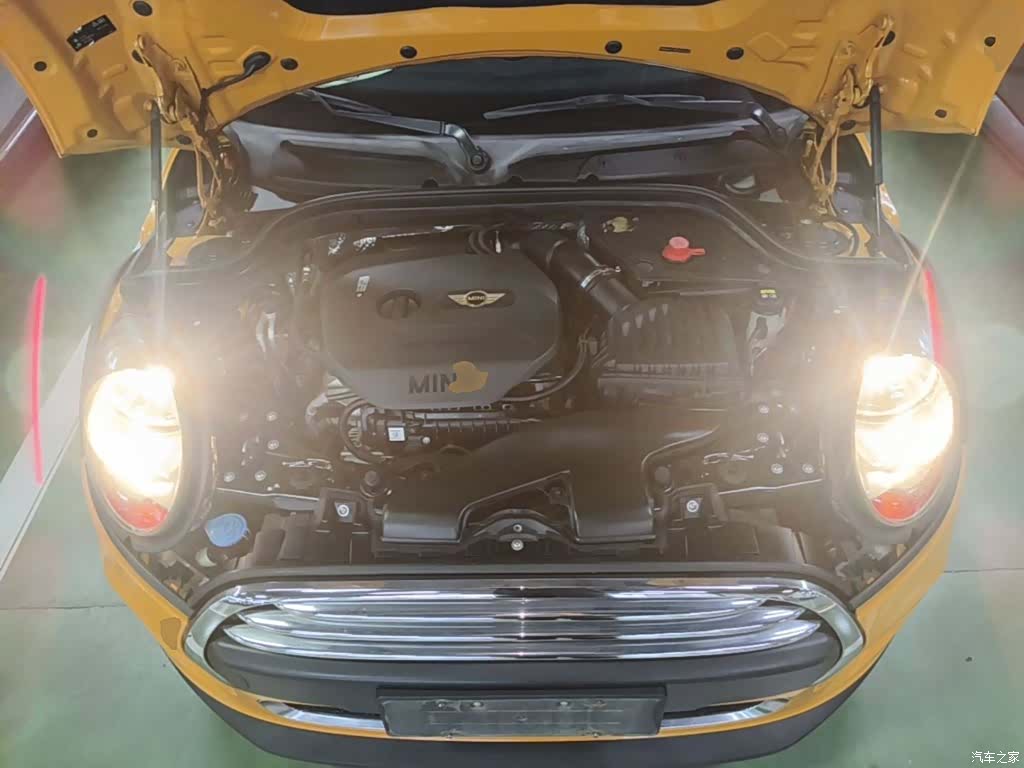 Mini ONE, 2015 20