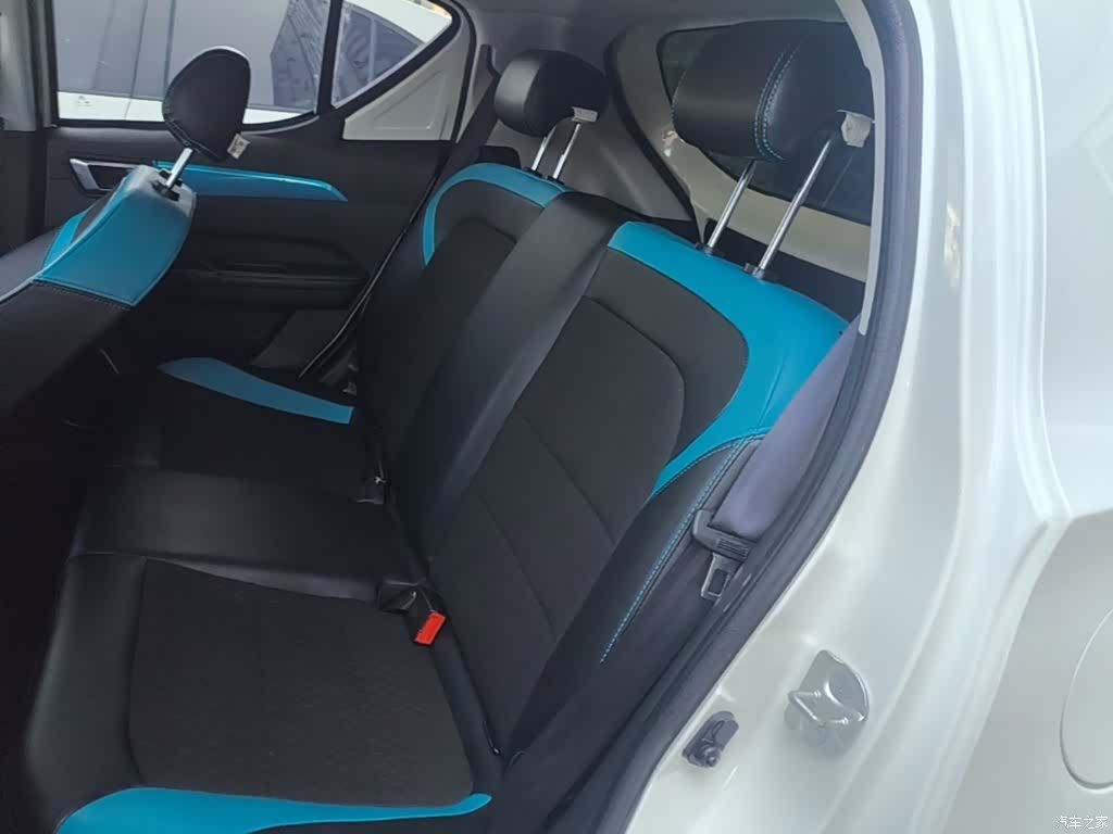 BAIC EC3, 2020 17