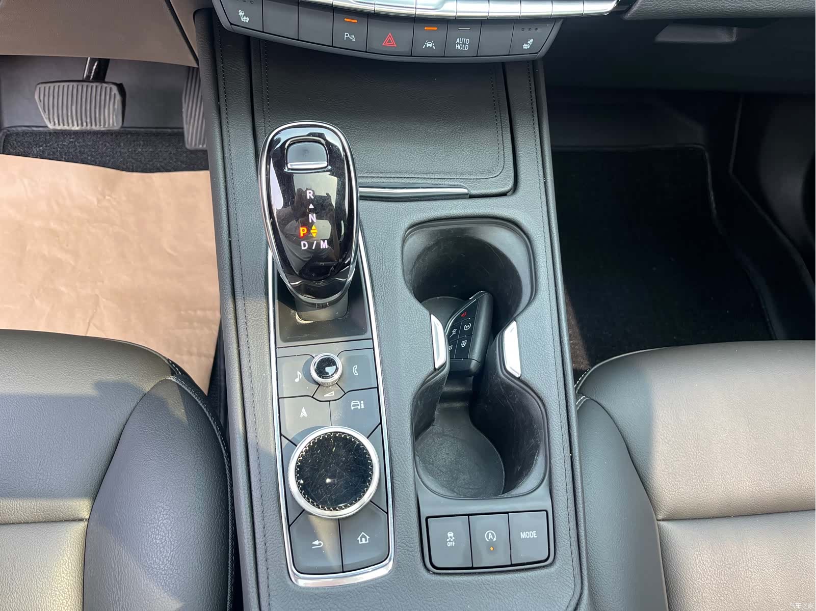 Cadillac XT4, 2023 9