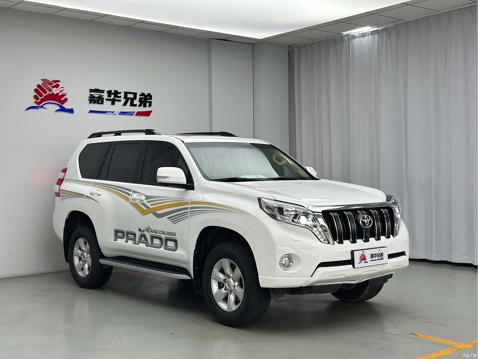 Toyota Prado, 2015 все фото