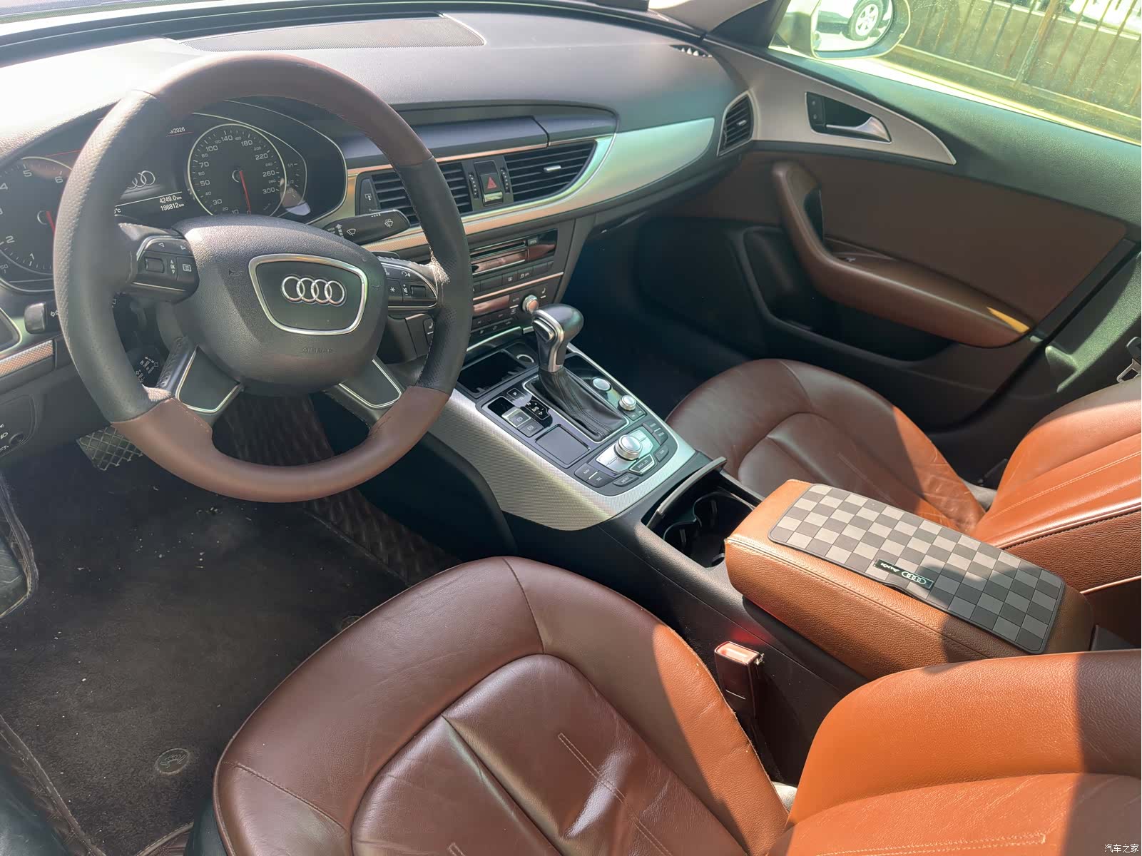 Audi A6L, 2013 6