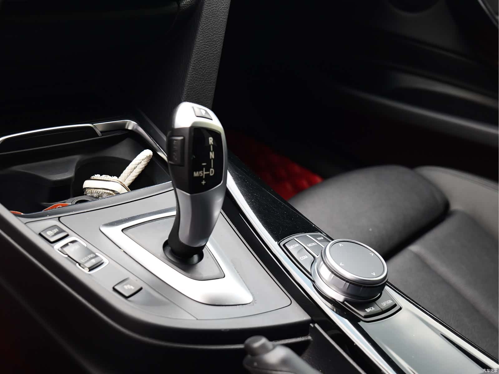 BMW 3 Series, 2021 11