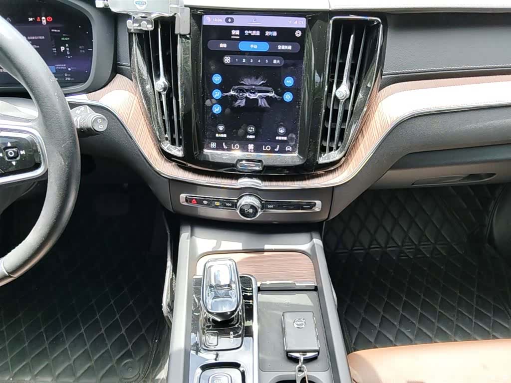 Volvo XC60, 2021 13