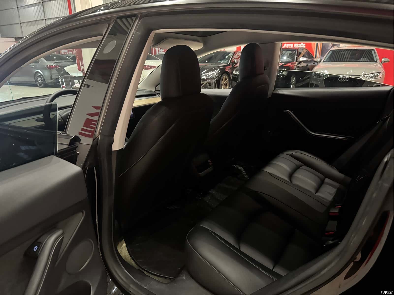 Tesla Model 3, 2023 9