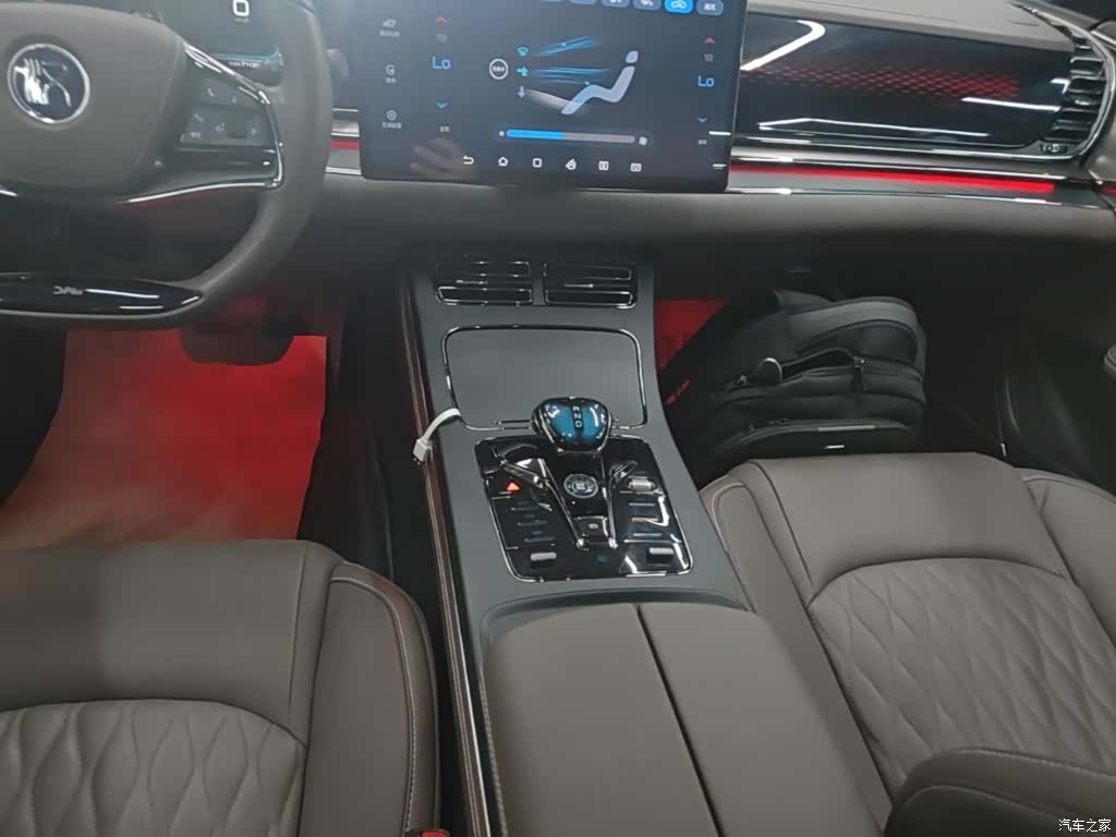 BYD Han, 2022 14