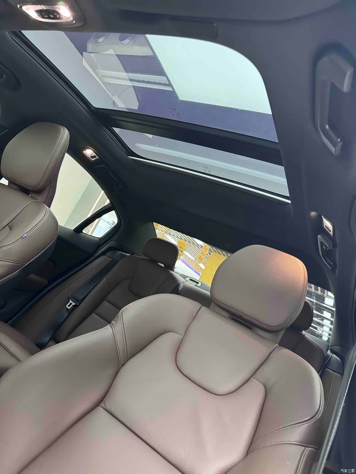 Volvo S60, 2022 12
