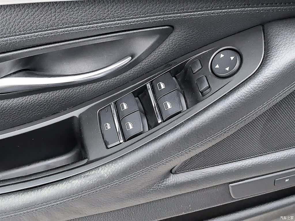 BMW 5 Series, 2013 9