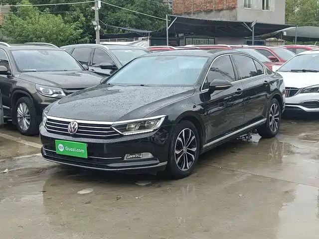 Volkswagen Magotan 2017 — купить из Китая под заказ