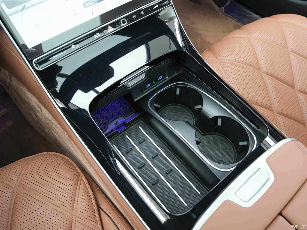 Maybach S-Class, 2024 10