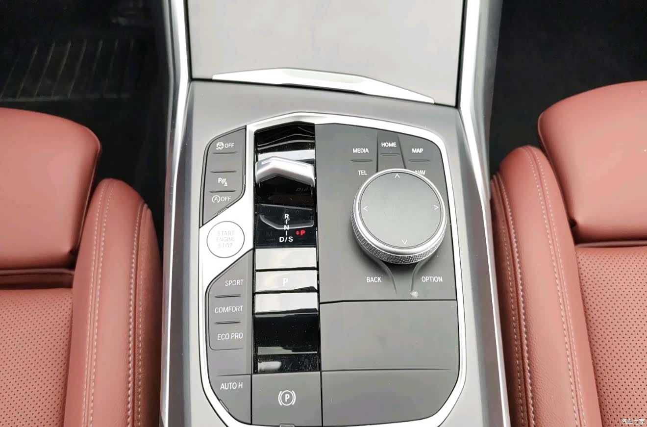 BMW 3 Series, 2025 10