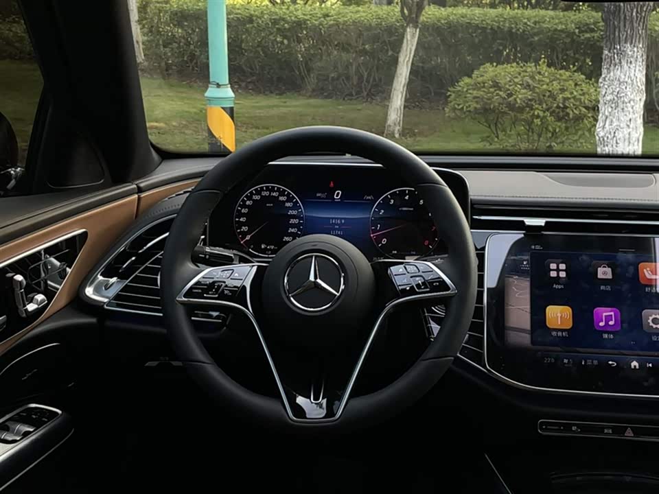 Mercedes-Benz E-class Mercedes-Benz E-class