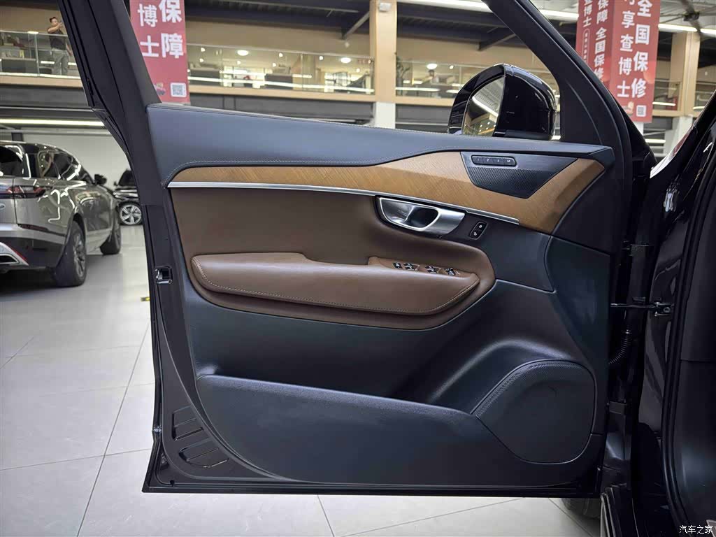Volvo XC90, 2019 11