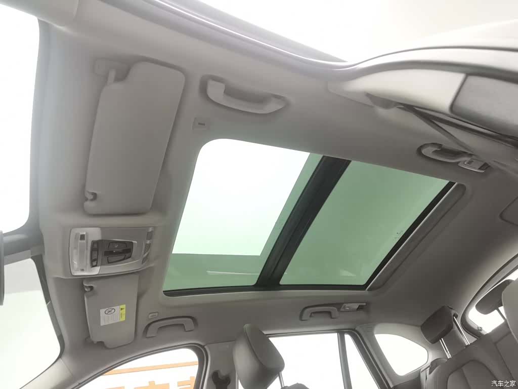 BMW X1, 2019 14
