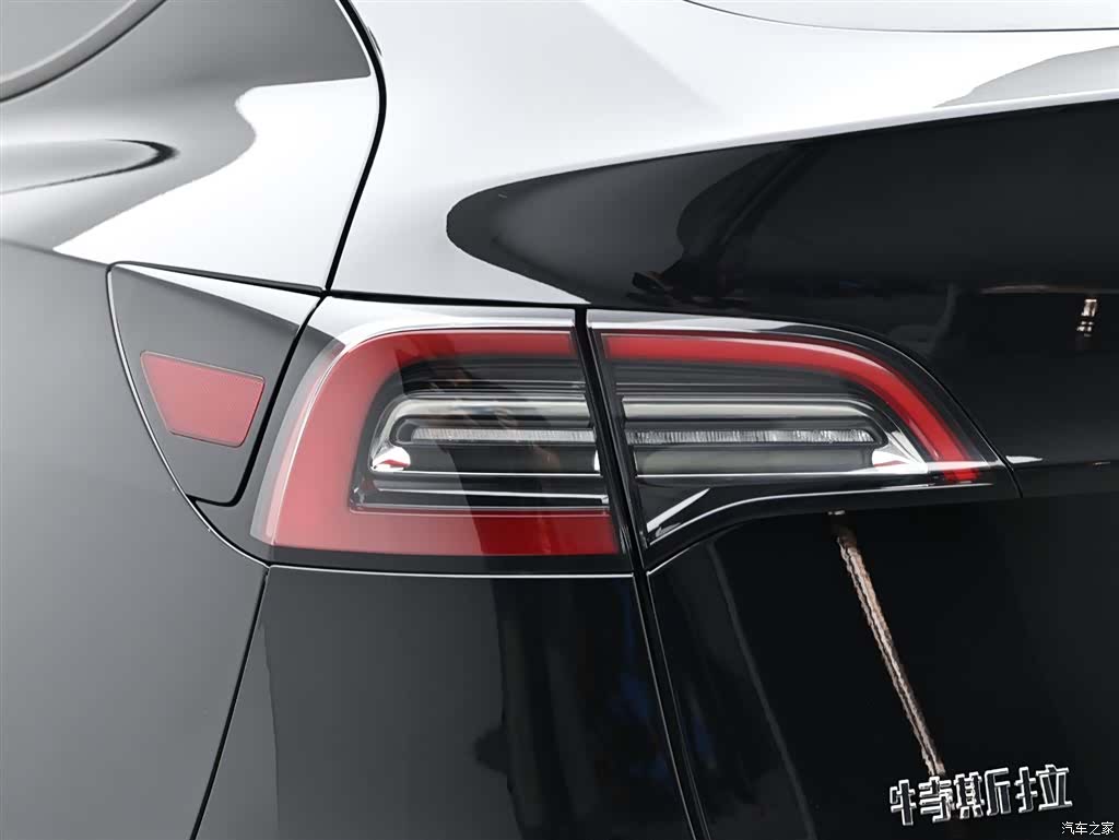 Tesla Model Y, 2022 9
