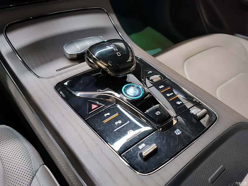 BYD Han, 2024 14