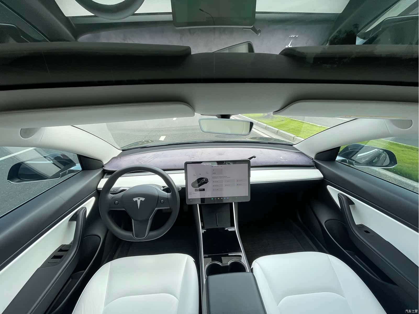 Tesla Model 3, 2020 9