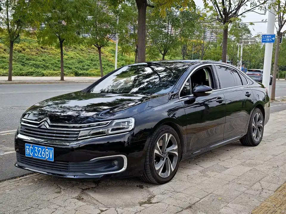 Citroen C6