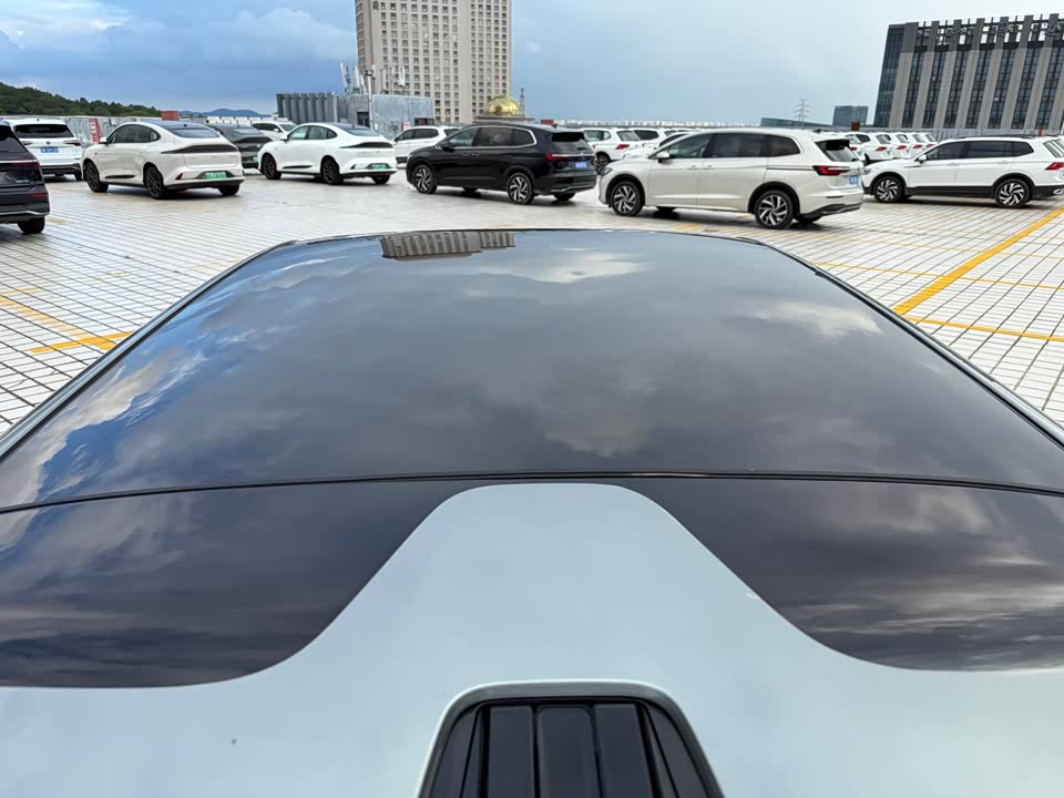 Denza Z9GT Denza Z9GT