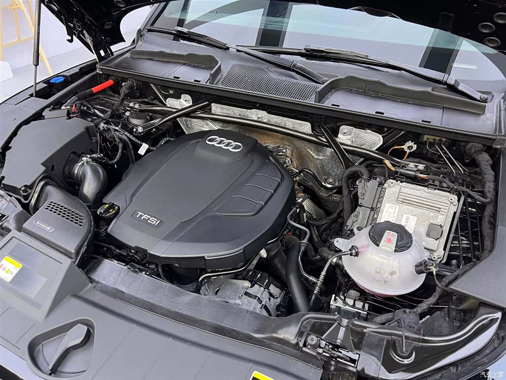 Audi Q5L, 2023 27