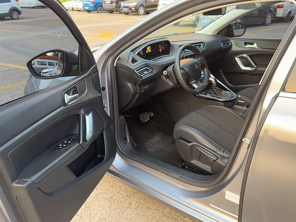 Peugeot 308 Peugeot 308