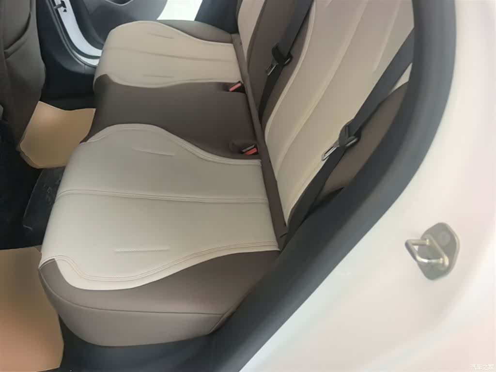 BYD Qin, 2023 17