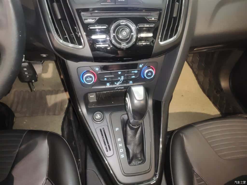 Ford Focus, 2016 21
