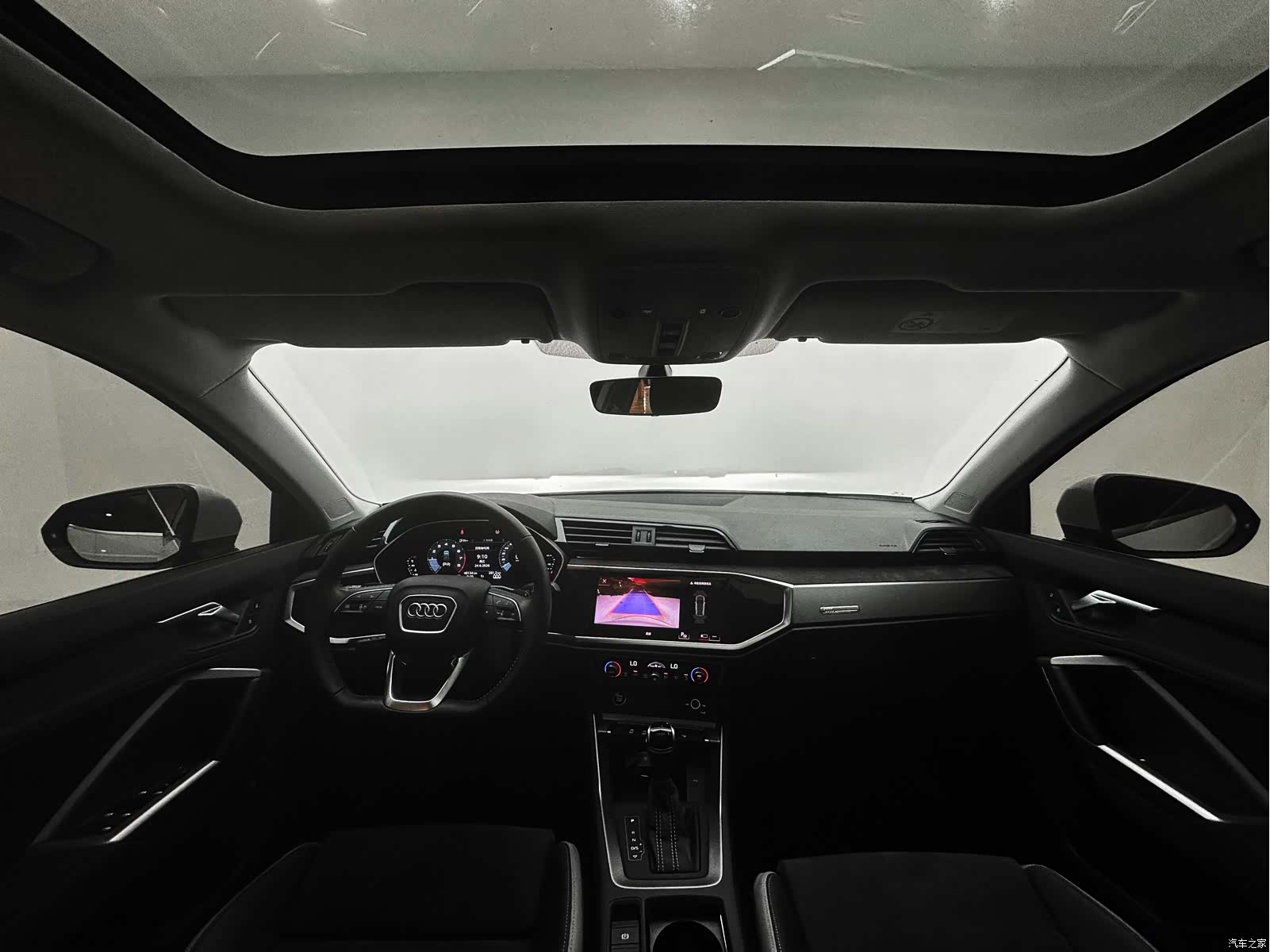 Audi Q3, 2022 19