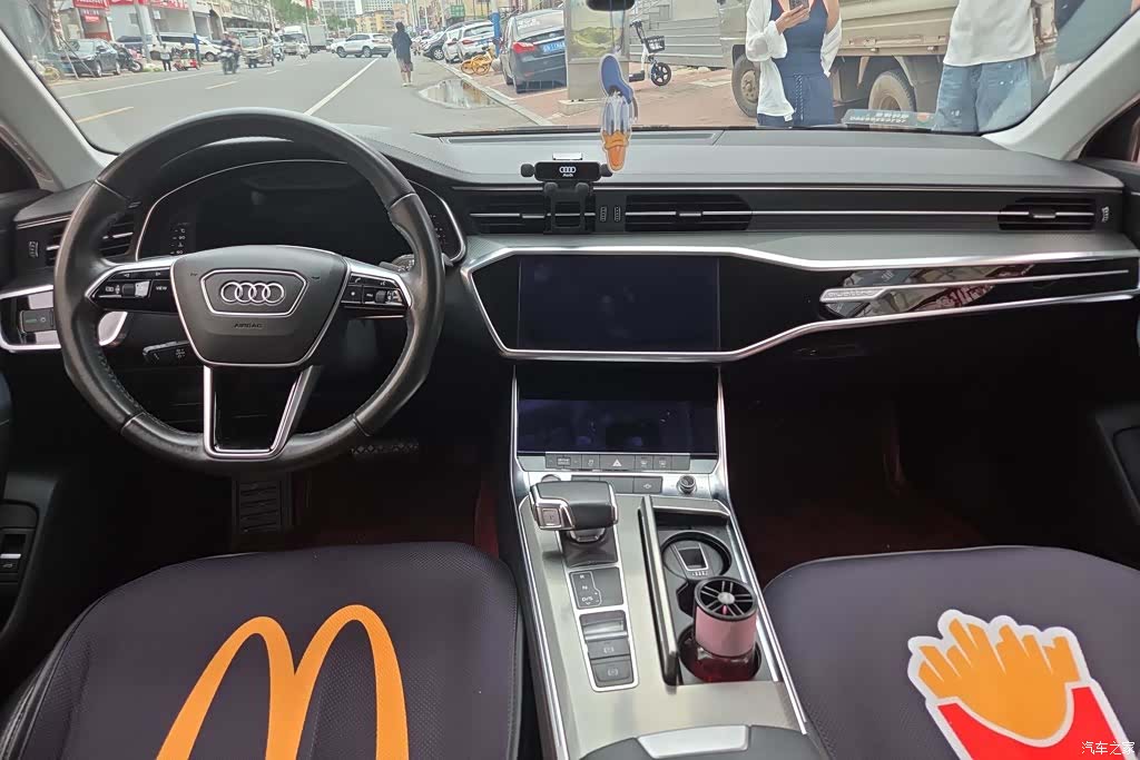 Audi A6L, 2021 12