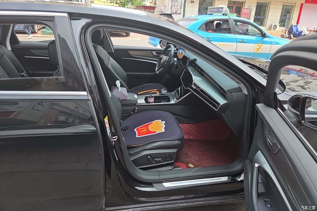 Audi A6L, 2021 8