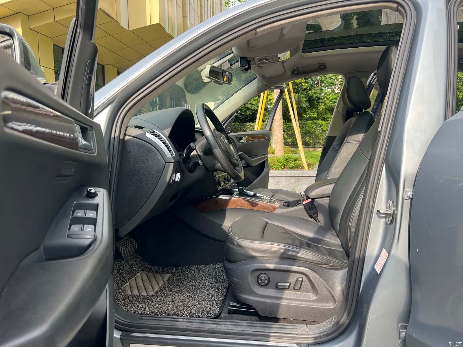 Audi Q5, 2010 12