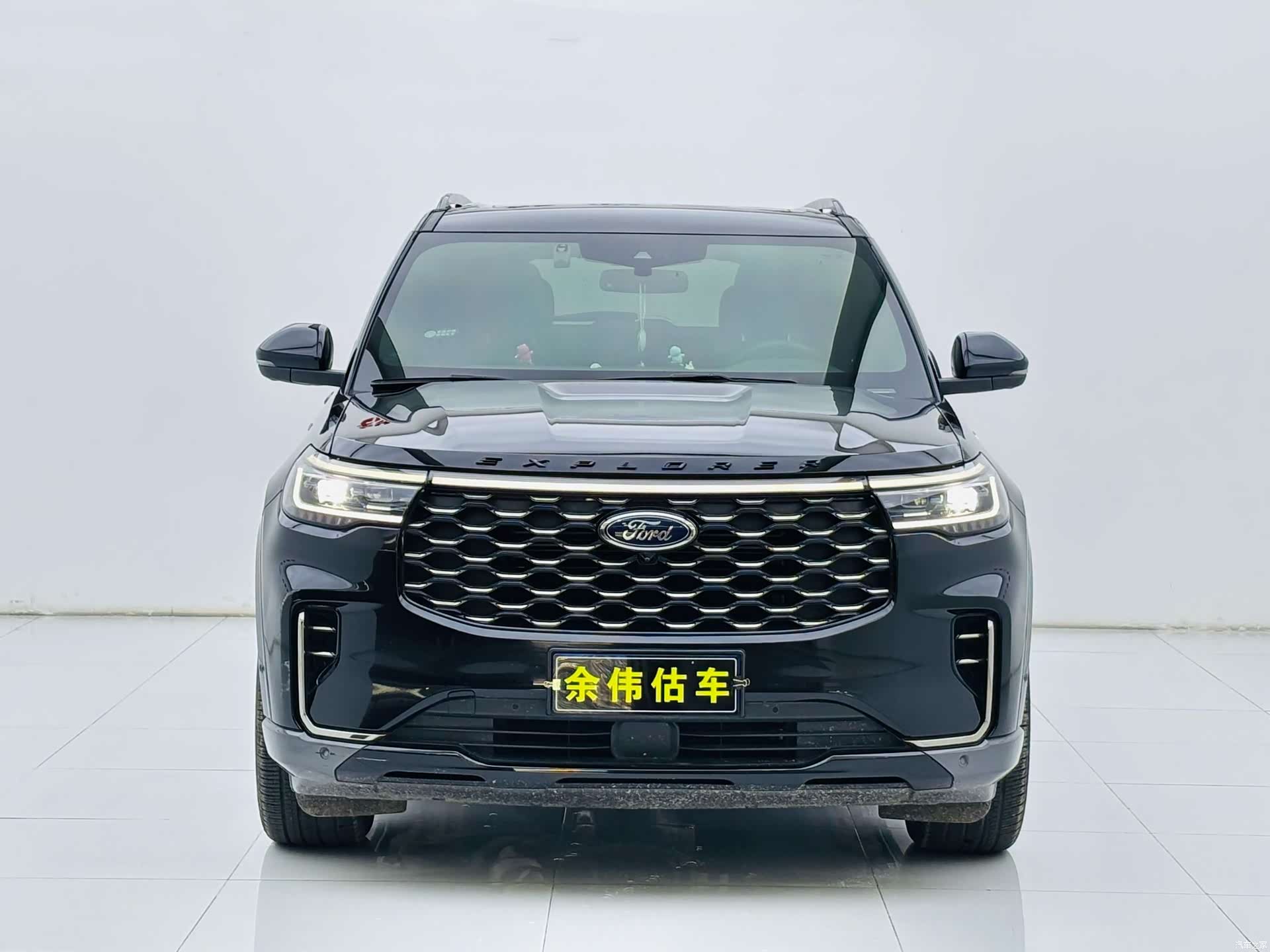 Ford Explorer, 2023 2