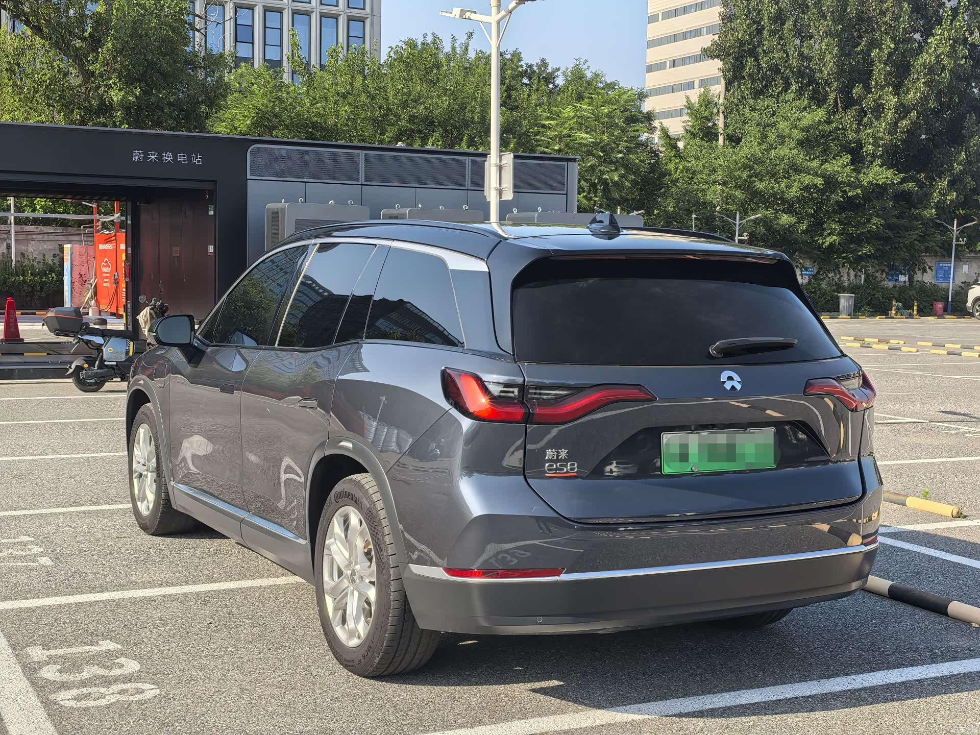 NIO ES8, 2023 3