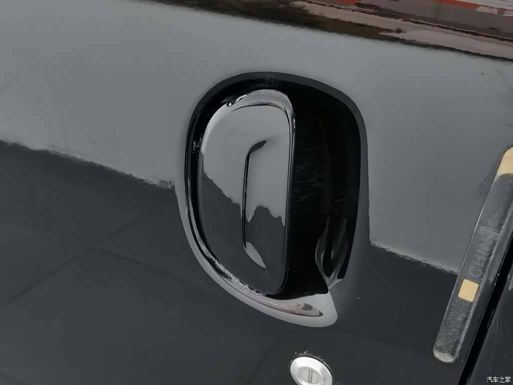 Maxus V80, 2022 18
