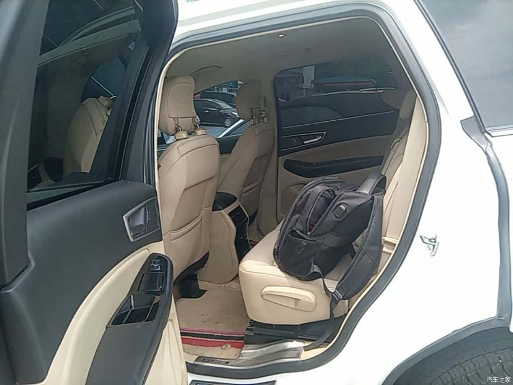 Ford Edge, 2016 13