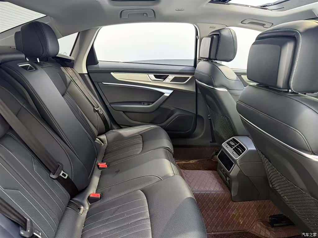 Audi A6L, 2025 6