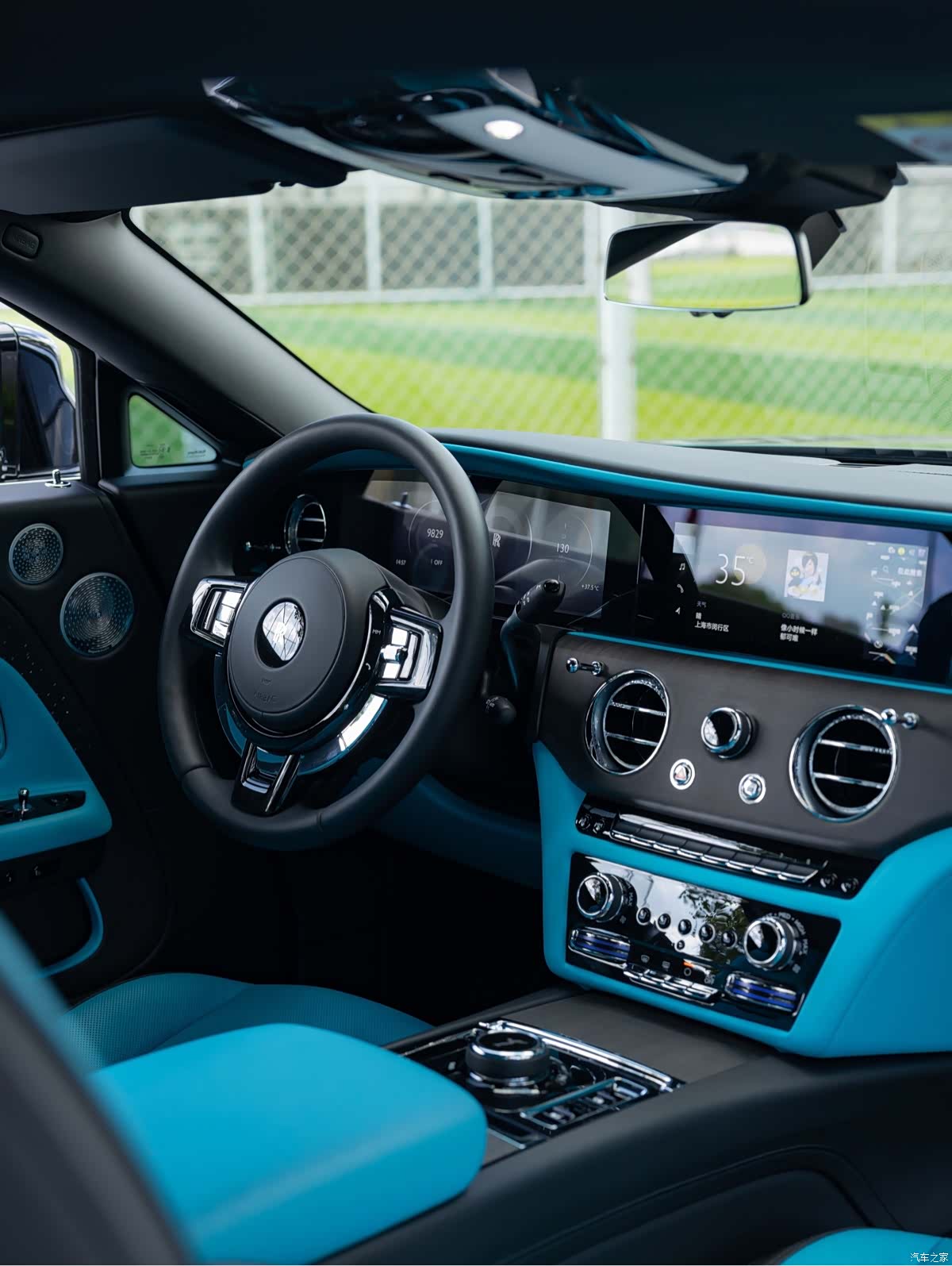 Rolls-Royce Spectre, 2024 11