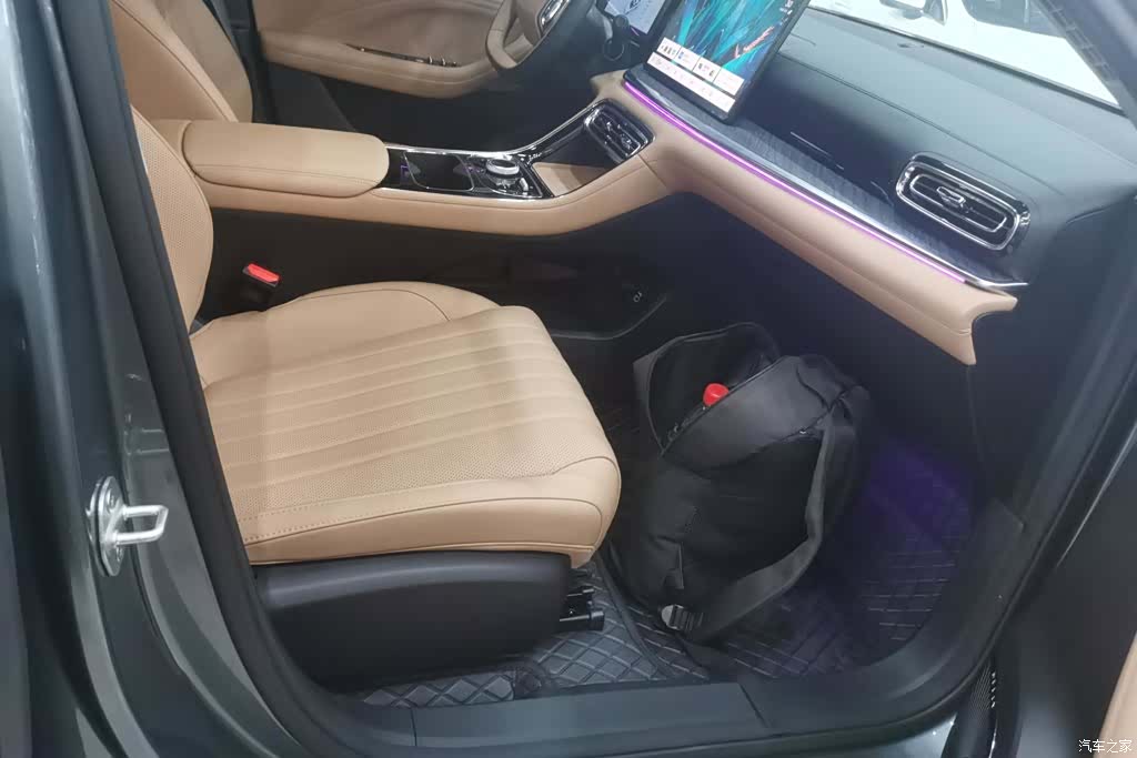 Geely 6, 2026 8