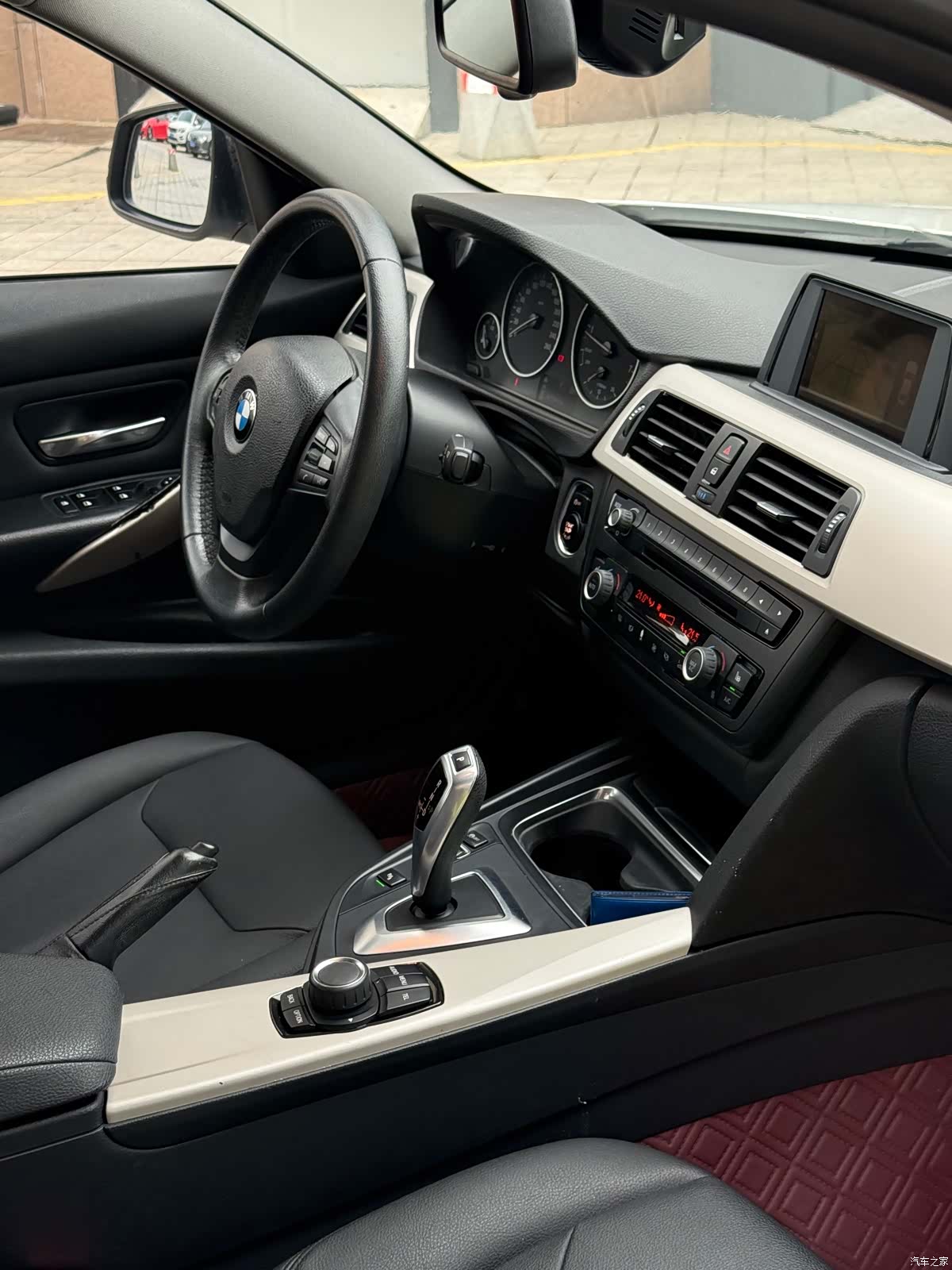 BMW 3 Series, 2015 16