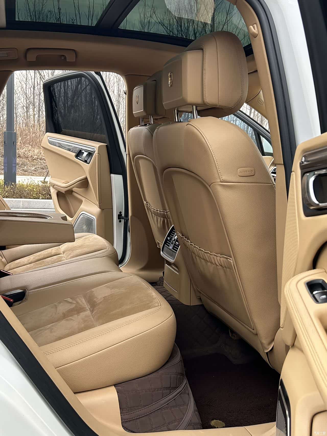 Porsche Macan, 2016 все фото