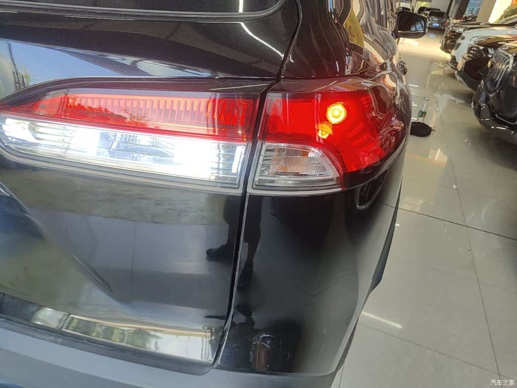 Toyota Frontlander, 2022 8