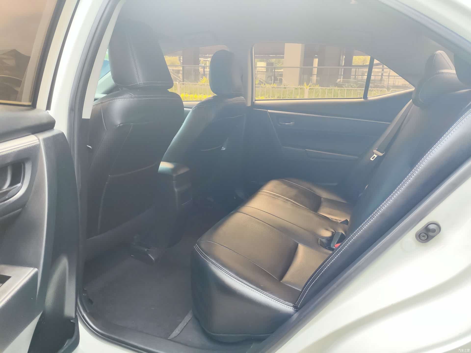 Toyota Corolla, 2016 10