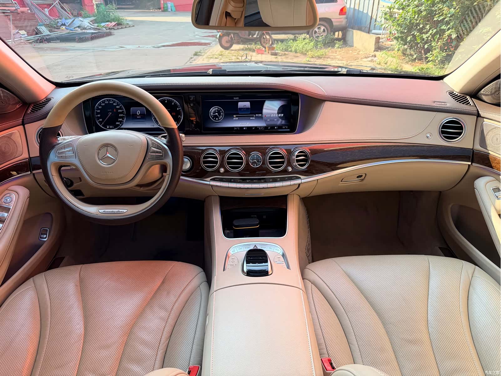 Mercedes-Benz S-Class, 2016 10