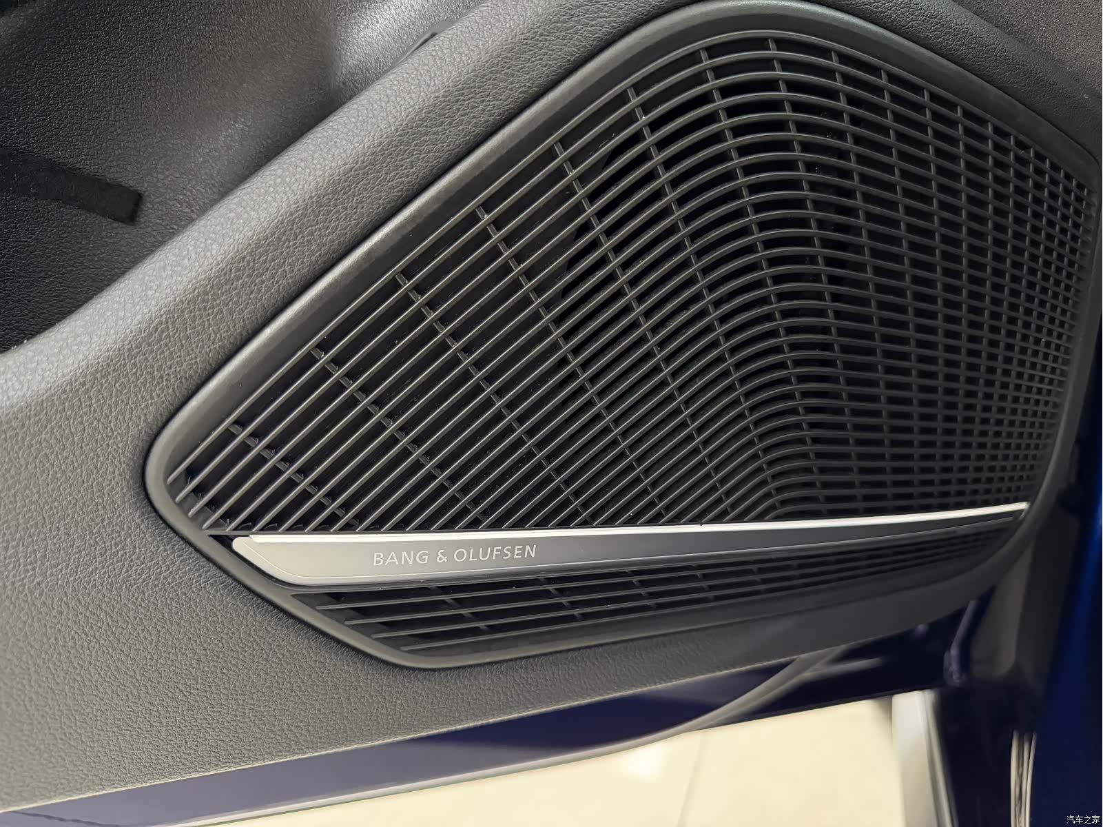 Audi A4, 2020 9