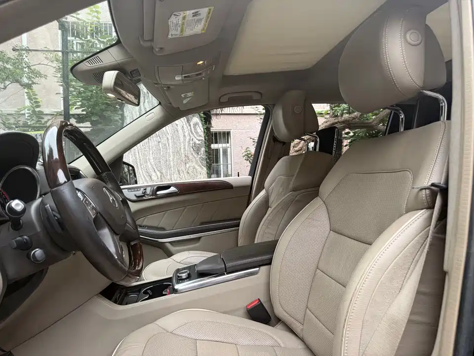 Mercedes-Benz GL grade