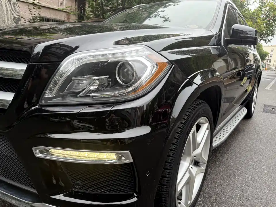 Mercedes-Benz GL grade