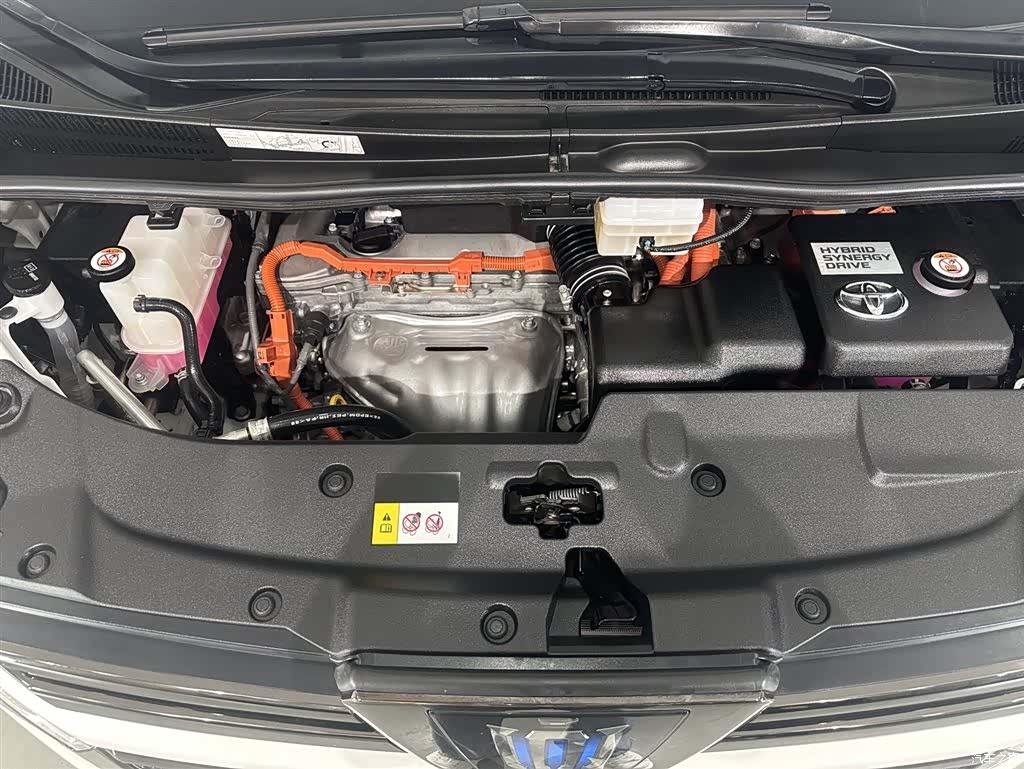 Toyota Vellfire, 2023 18